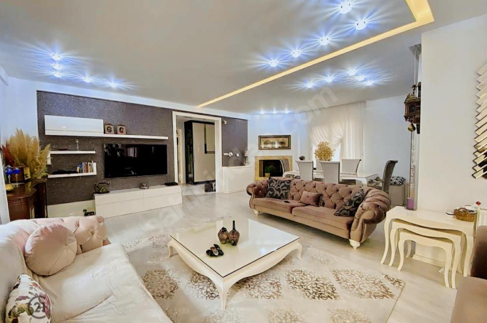 Antik Evler'de Satılık Villa