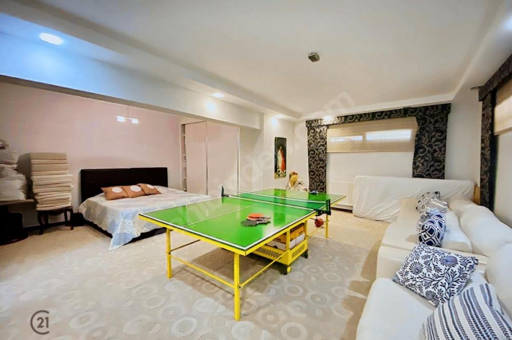Antik Evler'de Satılık Villa