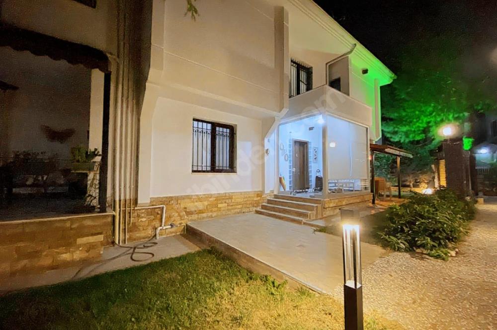 Antik Evler'de Satılık Villa
