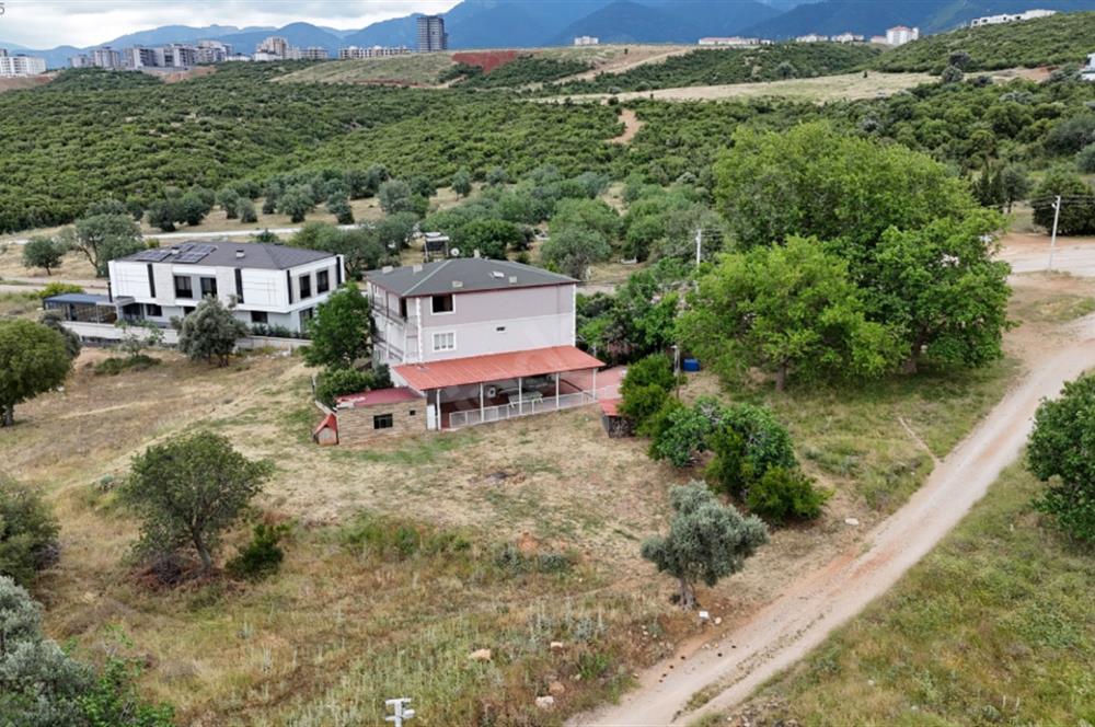 SARUHAN'DA 1470M² SATILIK ARSA