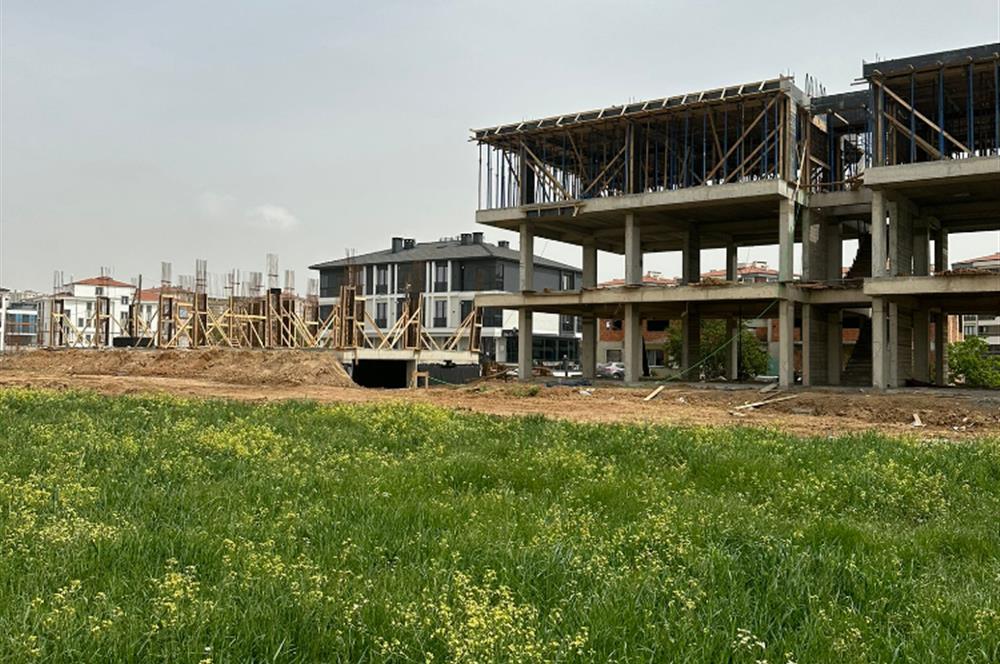 Çorlu Satılık 2565 M2 Konut İmarlı Arsa