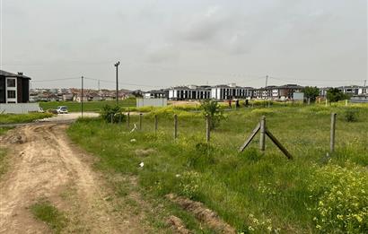 Çorlu Satılık 2565 M2 Konut İmarlı Arsa