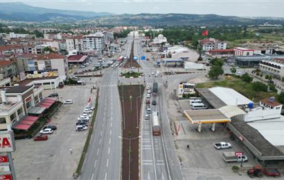 SUSURLUK MERKEZDE BURSA ANA ASFALT ÜZERİNDE HALİ HAZIRDA İŞLEYEN SATILIK SHELL İSTASYONU 