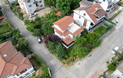 Kocaeli Gölcük Değirmendere Satılık 4+1 Bahçeli Tripleks Villa