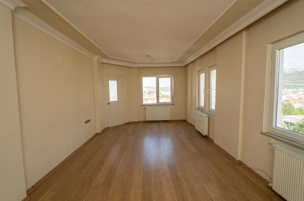 C21 Cius; Eşrefdinçer Yağmur Sitesin'de 3+1 120 m2 Kiralık Daire