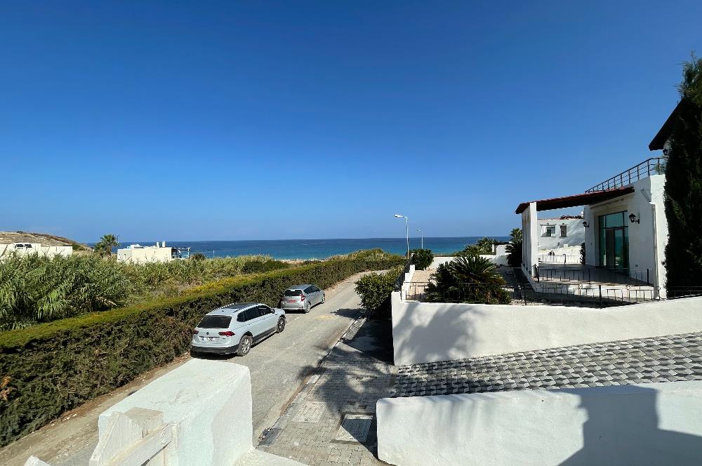 Sea Front 3 Bed Villa in Bahceli