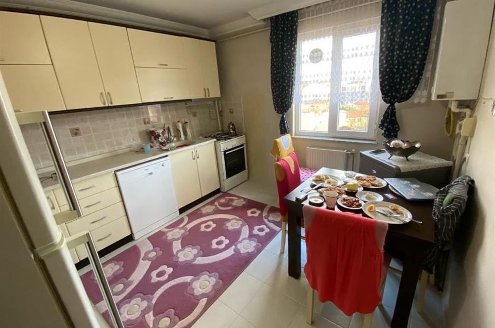 CENTURY 21 BAL'DAN, ÇARŞI-LONCA KAVŞAKTA,ASANSÖRLÜ,BAKIMLI 2+1