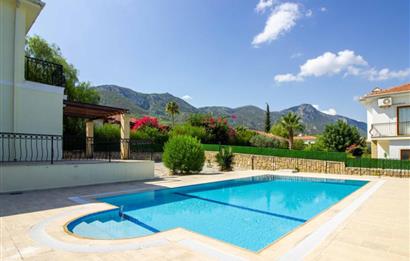 Detached 3+1 villa with private pool for sale in Catalkoy, Kyrenia / Title deed - Bellapais