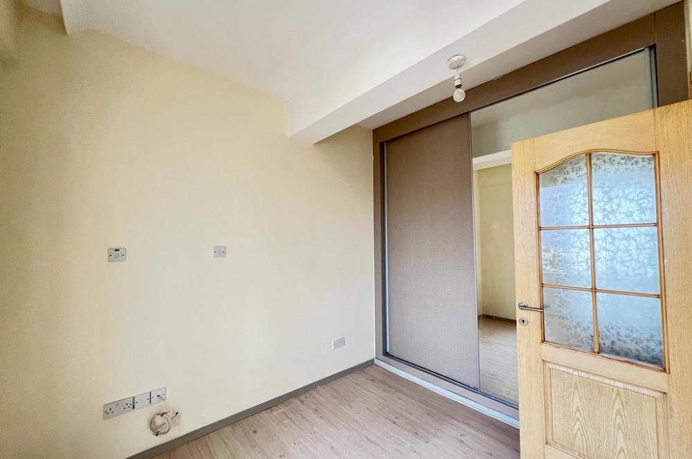 2+1 Deniz ve Dag manzaralı satılık daire/penthouse. Girne merkez