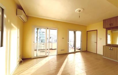 2+1 Deniz ve Dag manzaralı satılık daire/penthouse. Girne merkez