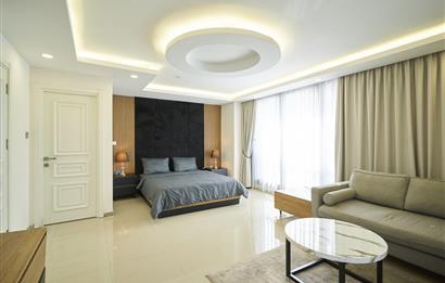 Girne merkezinde satılık modern ve lux 3+1 penthouse, özel havuzlu, özel çatı terası