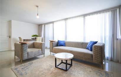 Girne merkezinde satılık modern ve lux 3+1 penthouse, özel havuzlu, özel çatı terası