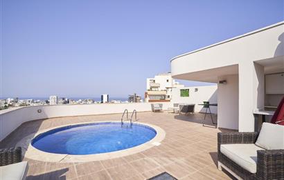 Modern contemporary 3-bedroom penthouse apartment for sale in Kyrenia, City Centre