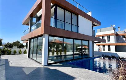 Satılık 4+1 lux ozel havuzlu villa. Catalkoy, Girne