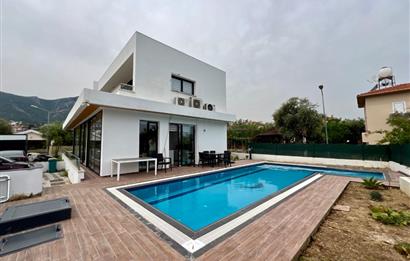 Satılık 3+1 özel havuzlu villa, Ozanköy Girne