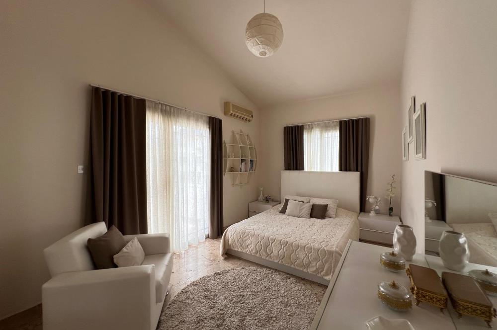 3+1 luxury penthouse For sale fully furnished. Kyrenia city center