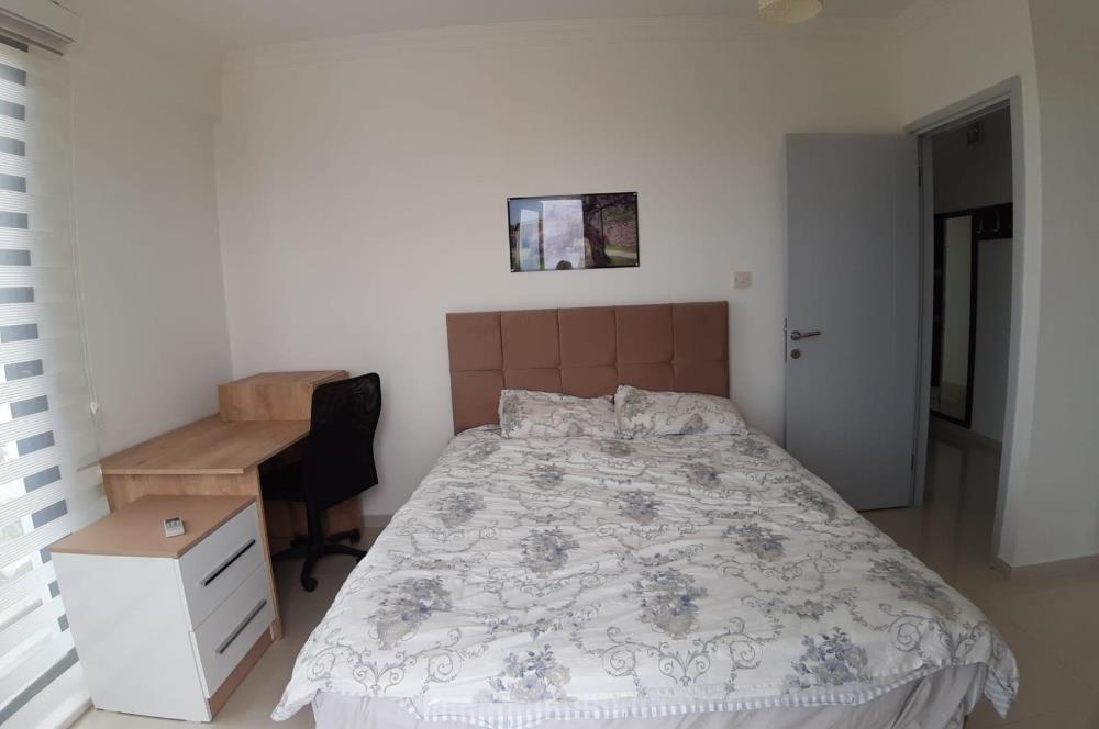 Girne merkez satılık komple bina. 18 Esyali apartman 2+1 ve 1+1 + lojman 10 oda. Yuksek kira getirisi.