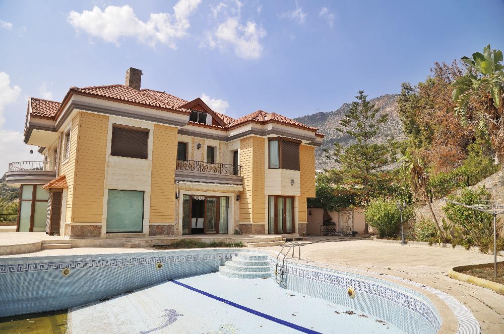 For Sale 4+2 Mansion in Kyrenia Bogaz