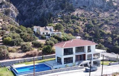 Luxury 4 Bedroom Villa in Ilgaz, North Cyprus