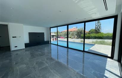 Luxury 4 Bedroom Villa For Sale in Catalkoy