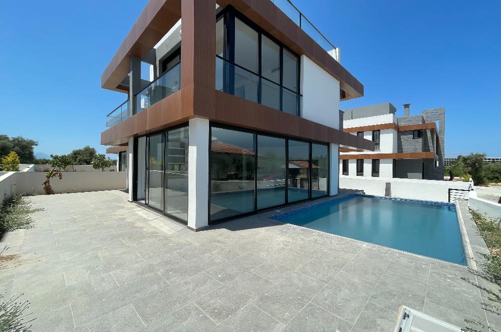 Luxury 4 Bedroom Villa For Sale in Catalkoy