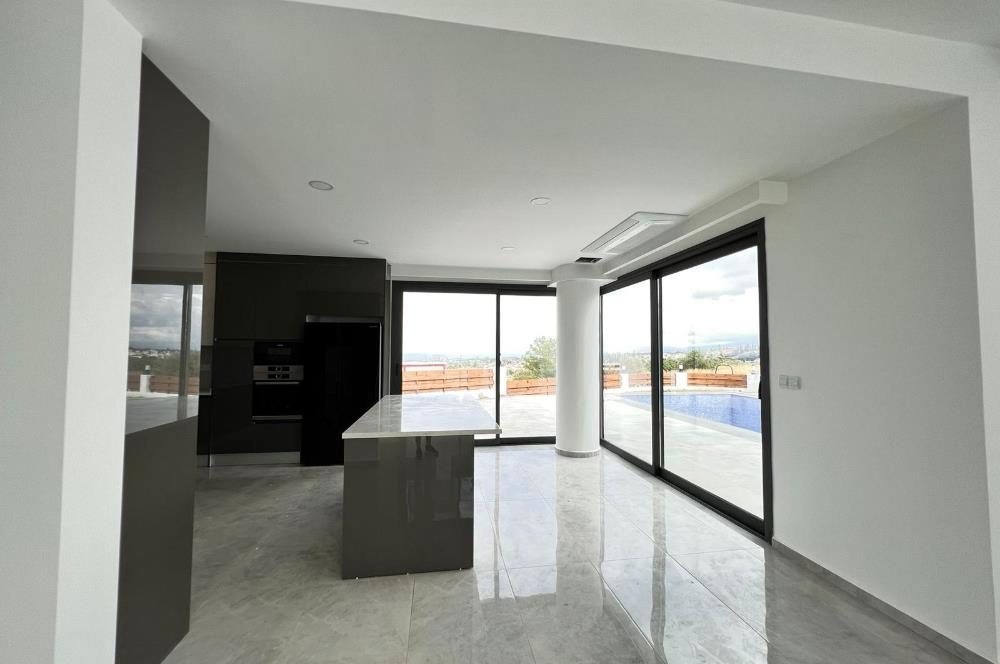 5+2 villa for sale in Bellapais, Kyrenia