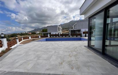 5+2 villa for sale in Bellapais, Kyrenia