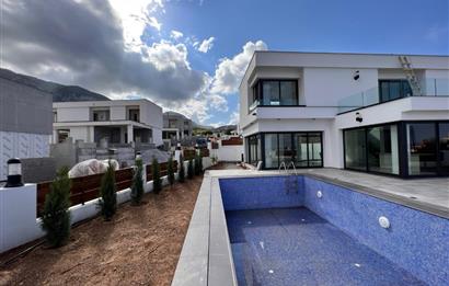 Girne Bellapais satılık 5+2 villa