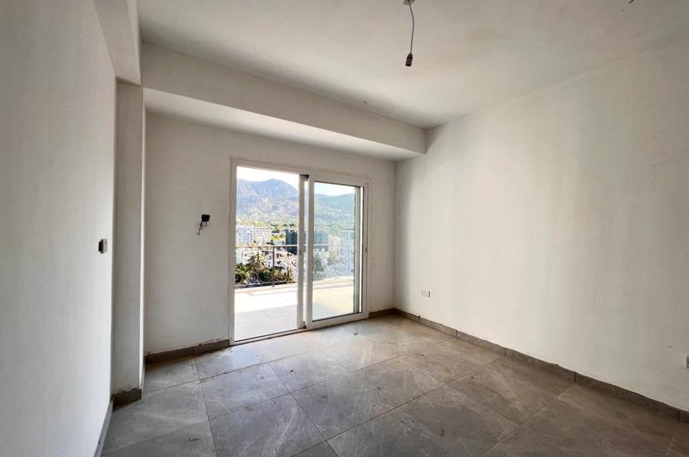 Girne merkezde satılık 2+1 penthouse