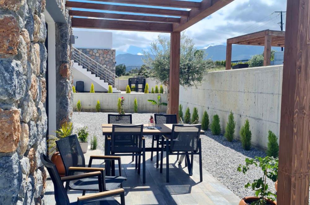 Satılık denize sıfır 3+1 bungalow, Alagadi, Girne