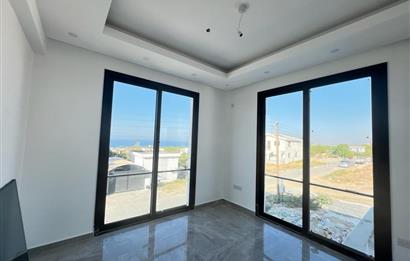 Detached 4+1 villa with private pool for sale in Catalkoy, Kyrenia