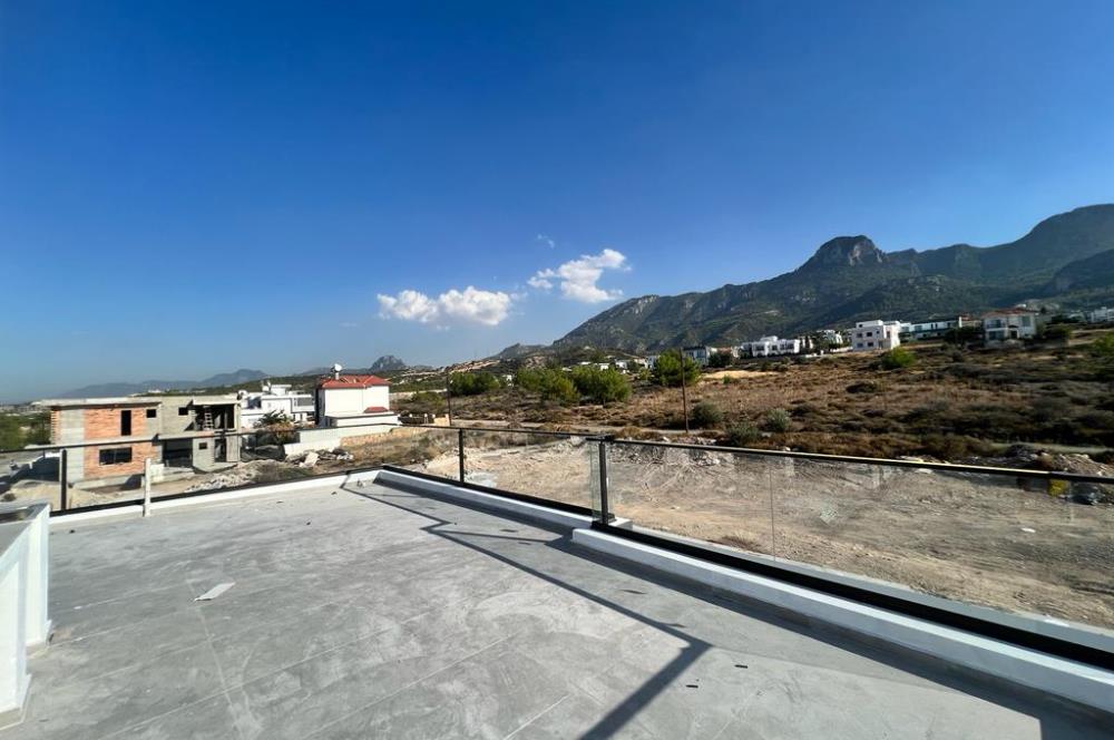 Detached 4+1 villa with private pool for sale in Catalkoy, Kyrenia