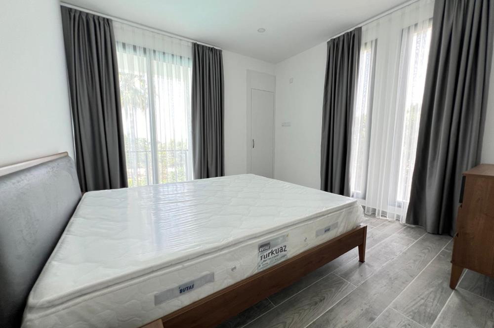 Girne Çatalköyde satılık lux 5+1 villa