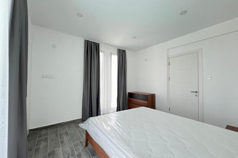 Girne Çatalköyde satılık lux 5+1 villa