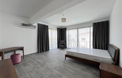 Girne Çatalköyde satılık lux 5+1 villa