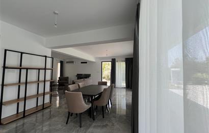 Girne Çatalköyde satılık lux 5+1 villa