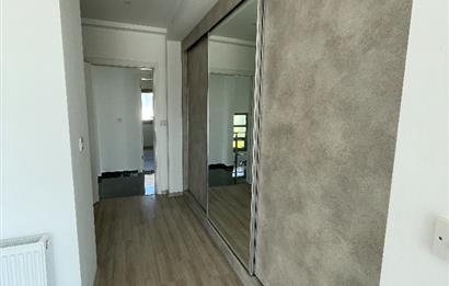 Girne Çatalköy'de Satılık 3+1 Modern Villa