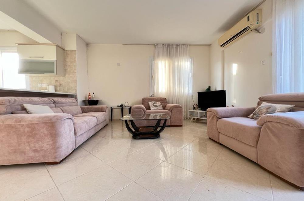 Kiralık 2+1 daire Girne merkez deniz manzaralı