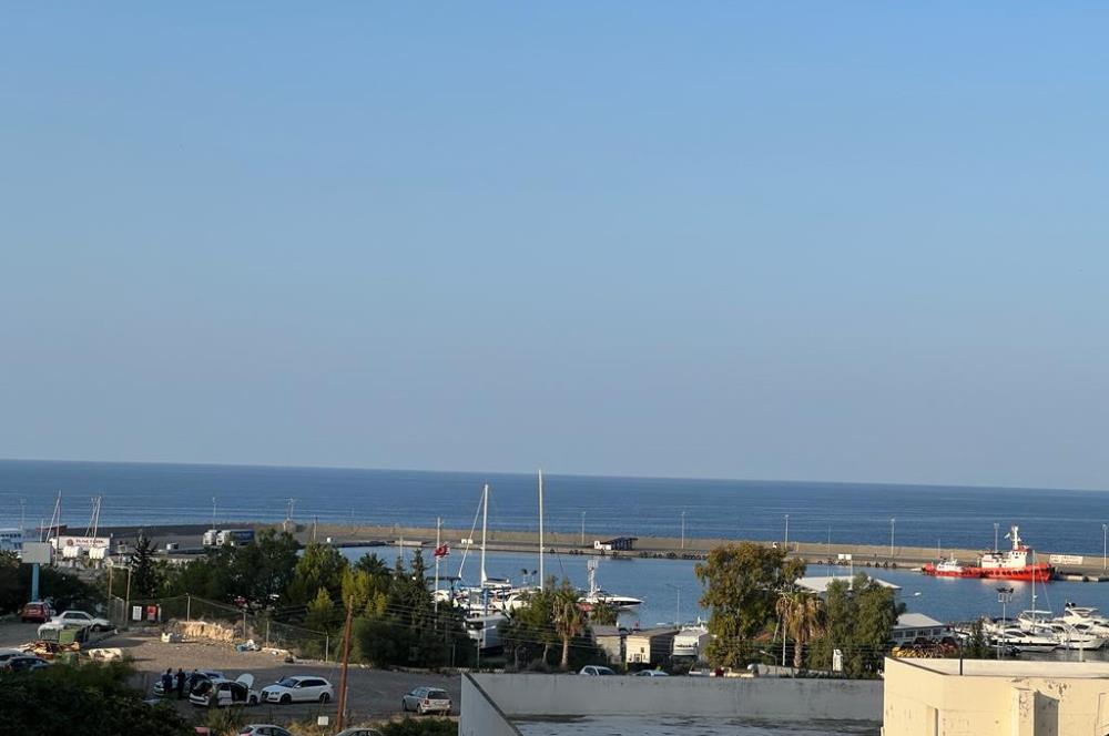 2+1 flat for rent with amazing sea view / Kyrenia city center