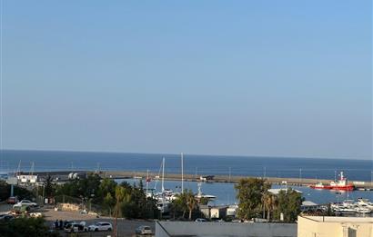 2+1 flat for rent with amazing sea view / Kyrenia city center