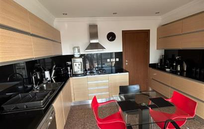 Kiralık: Girne Şehir Merkezinde Muhteşem 3 Yatak Odalı Penthouse