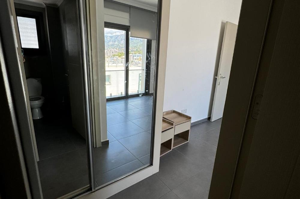 Kiralık; Girne Şehir Merkezinde Modern 2 Yatak Odalı Daire