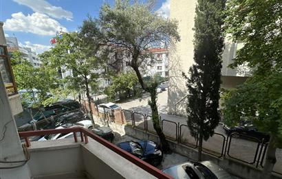 Balgat Ceyhun Atuf Kansu Cd. Köşe Başı İlk Apartman Satılık 3+1