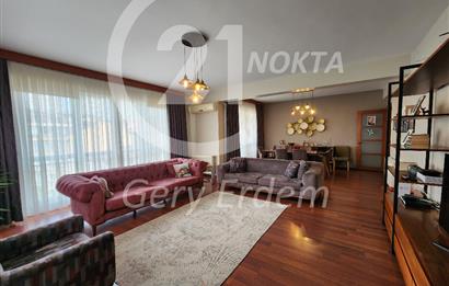 ATAŞEHİR MERİT LIFE GÖL KONAKLARINDA MUHTEŞEM 3+1 180 m2