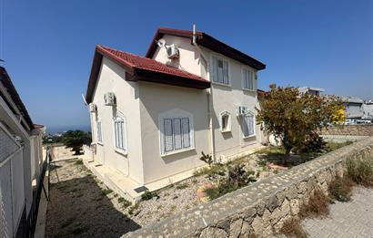 Deniz manzaralı satılık 4+1 özel havuzlu villa