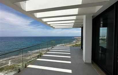 Seafront villa for rent