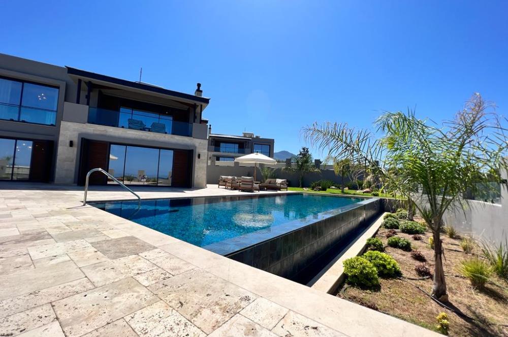 4 bedroom luxury villa for sale near the sea. Esentepe-Kyrenia