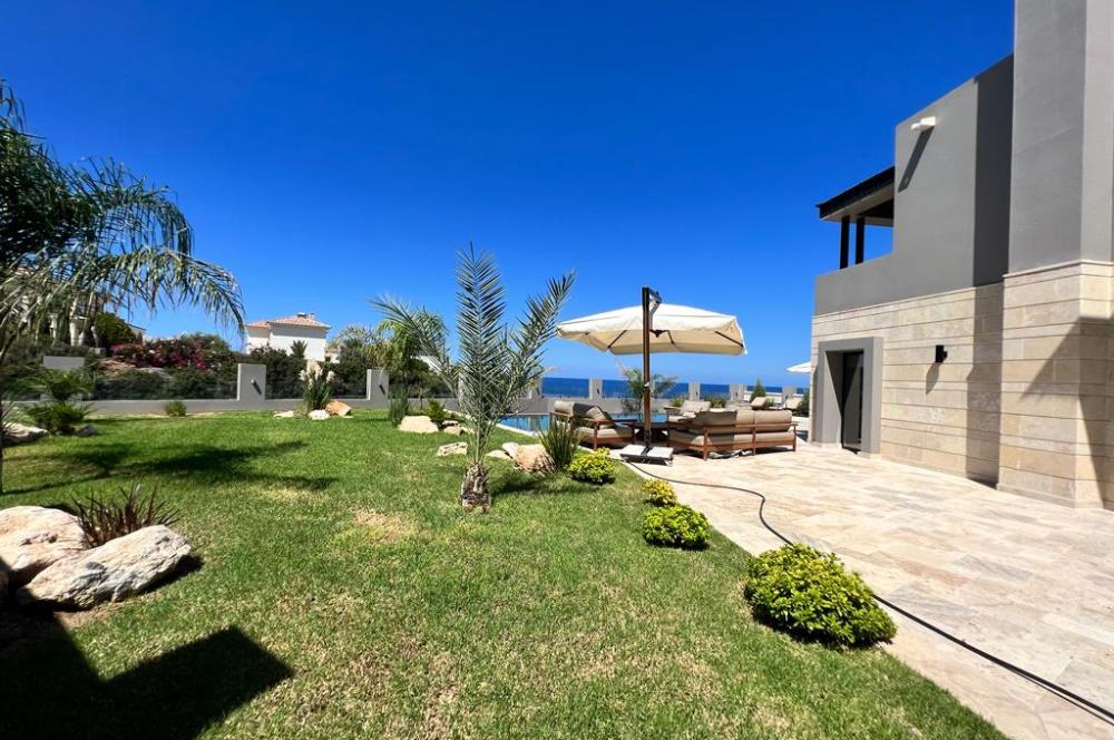 4 bedroom luxury villa for sale near the sea. Esentepe-Kyrenia