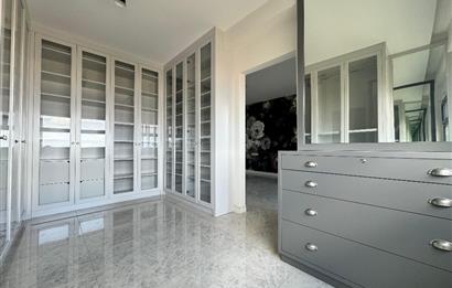 Tower Center'da Şehir ve Doğa Manzaralı Kiralık Ultra Lüks Daire