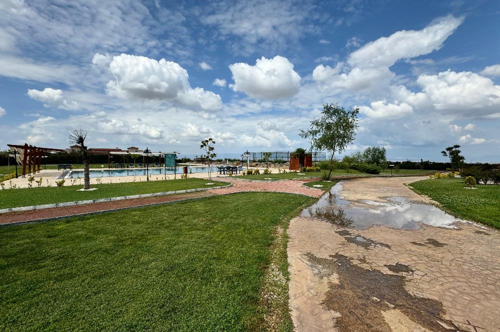 Tower Center'da Şehir ve Doğa Manzaralı Kiralık Ultra Lüks Daire